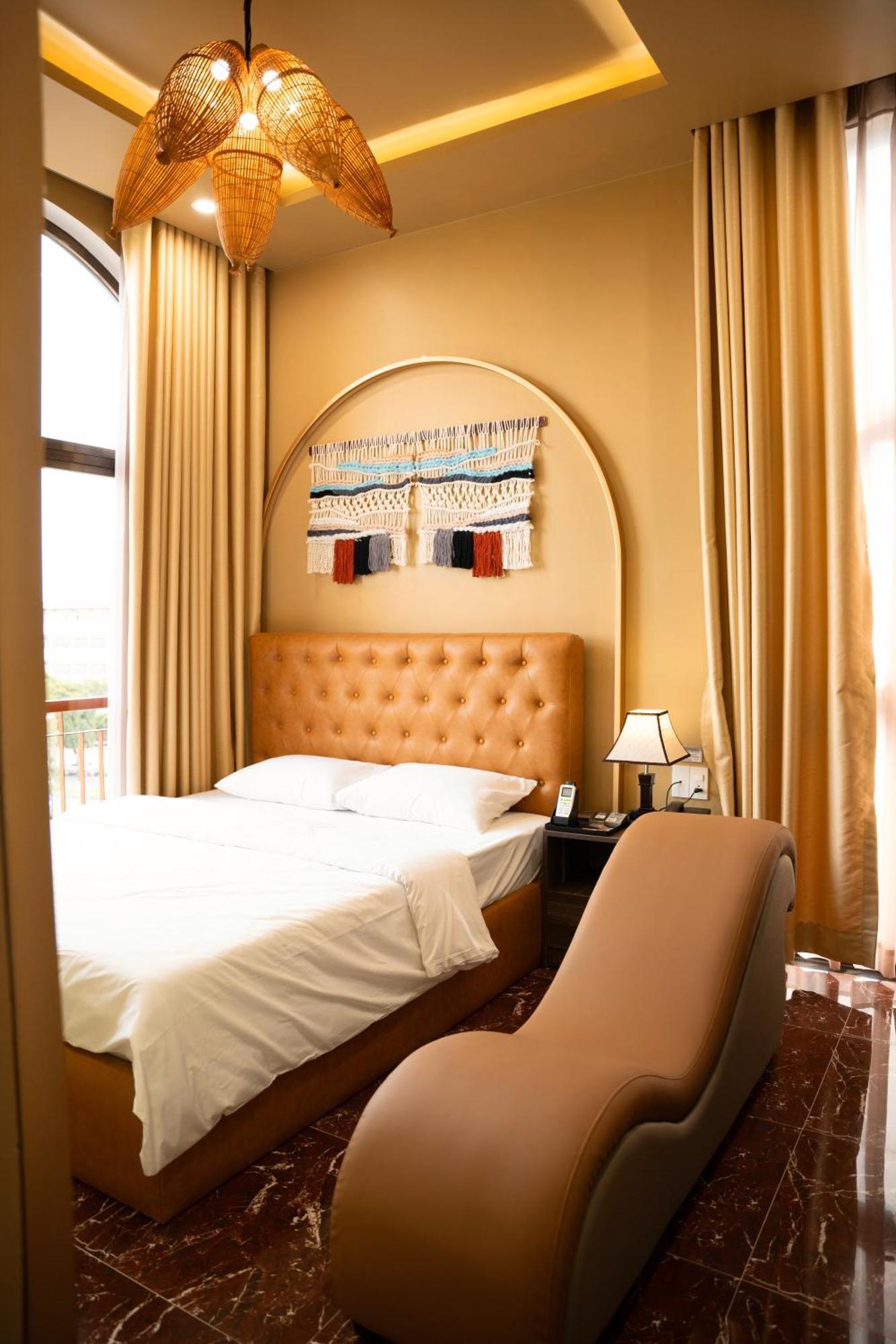 Tuyet Suong Hotel Quảng Ngãi Eksteriør billede