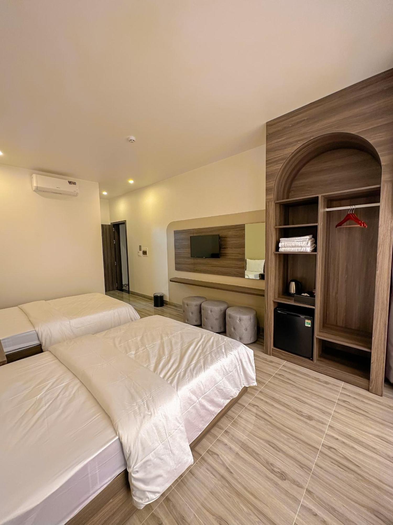 Tuyet Suong Hotel Quảng Ngãi Eksteriør billede